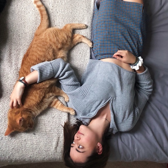 Meet your Posher, Emily - Picture 1 of 1